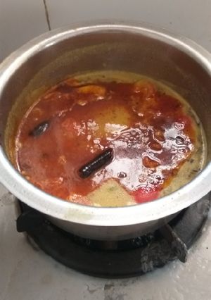 કાઠીયાવાડી દાળ (Kathiyawadi Dal Recipe In Gujarati) રેસીપી મુખ્ય ફોટો