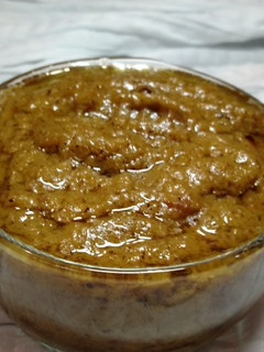 A picture of Raw mango fried chutney.