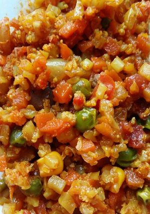A picture of Vickys Savoury Cauliflower 'Rice', GF DF EF SF NF.