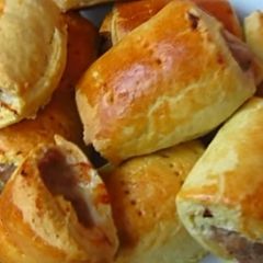 A picture of Nigerian Sausage rolls.