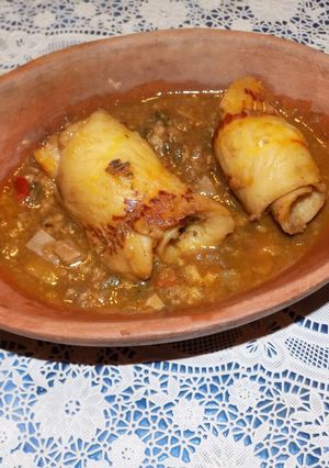 Una foto de Rollitos de abadejo con salsa