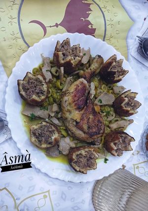 صورة لوصفة طاجين زيتون بالشومبينيو واللحم مفروم😋