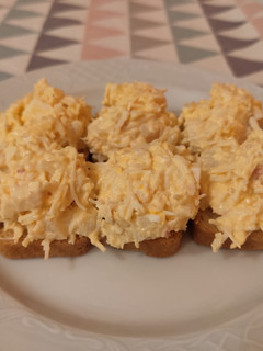 Una foto de Canapés de marisco