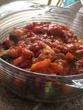 Calabacitas con carne en salsa pomodoro