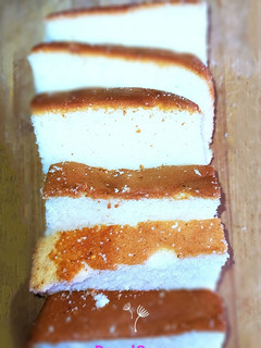 வெண்ணிலா ஸ்பின்ஜ் கேக் (vannila sponge cake recipe in tamil) செய்முறை முக்கிய புகைப்படம்
