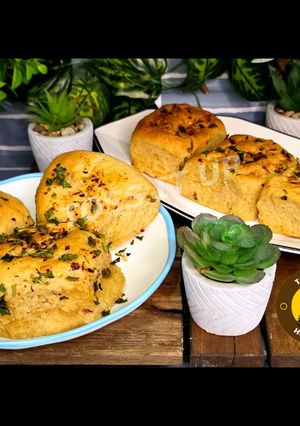 A picture of No Egg No Maida Pure Veg Cheesy Garlic Bun And Swirl From Scratch Two Design One Dough.