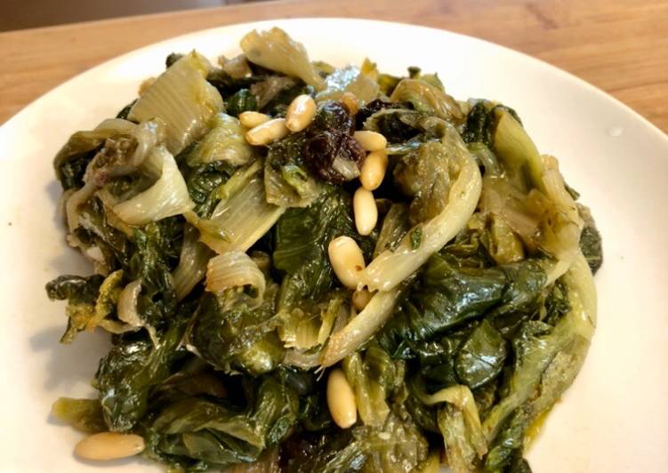 Indivia scarola con uvetta e
Pinoli
#dispensadimarzo