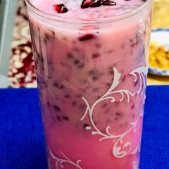 A picture of Delicious lassi.