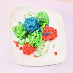 A picture of Coconut candy balls.