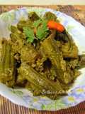 Shojne Datar Chorchori (Drumstick Curry - Bengali Style)