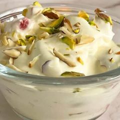 A picture of Shahi fruit cream recipe.