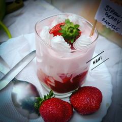 A picture of Strawberry Mousse.