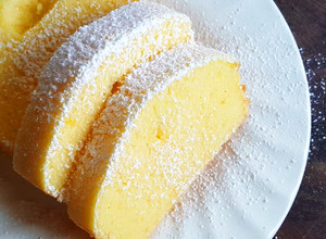 Una foto de Budín de Limón SIN GLUTEN, SIN LACTOSA con harina de arroz y almidón de maíz (FÁCIL y ECONÓMICO)