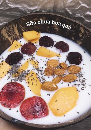 Hình của món Sữa chua hoa quả.
