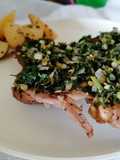 Filete al perejil con papas rústicas