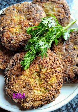 A picture of Neem Flowers Vada.