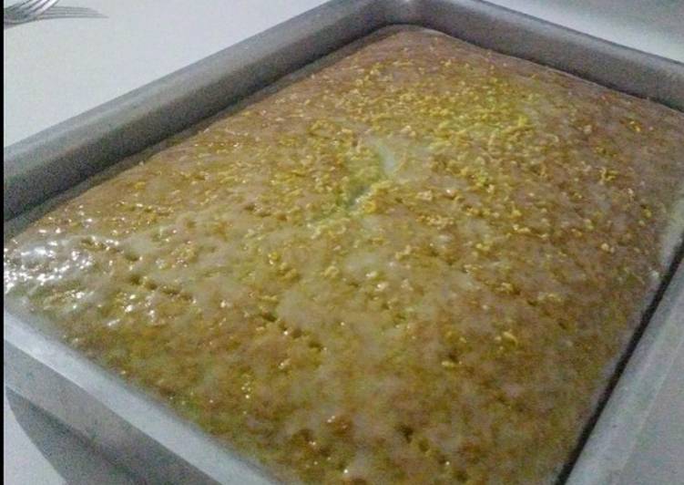 Steps to Prepare Any-night-of-the-week Bolo de capim-limão