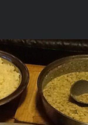Une photo de Riz basmati et sauce crème aux herbes fraîches