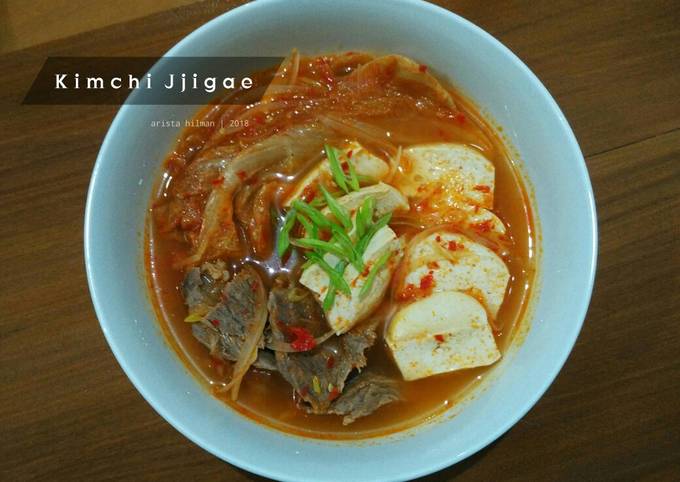 Kimchi Jjigae foto resep utama