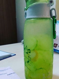 Foto resep Infused water with cucumber