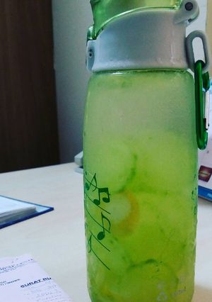 Foto resep Infused water with cucumber