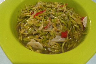 Langkah Mudah untuk Menyiapkan Tumis bunga pepaya, Enak Banget