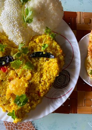 মুগডালের আমিষ ভুনা  খিচুড়ি (moog daler aamish khichuri recipe in Bengali) রেসিপির প্রধান ছবি