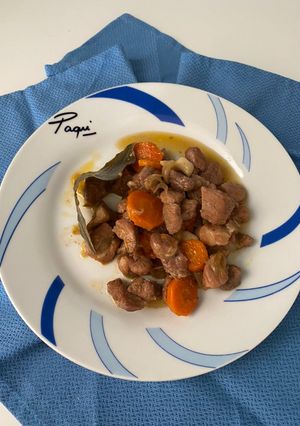 Foto principal de Carne en salsa 💃🏻 jugosa