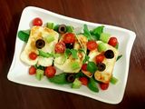 سلطة روكا مع جبنة الحلوم halloumi cheese salad