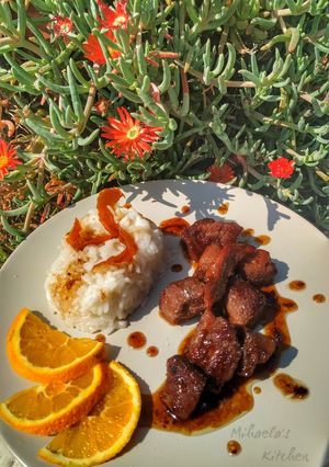 O poză a rețetei Piept de rață caramelizat cu aromă de portocale.