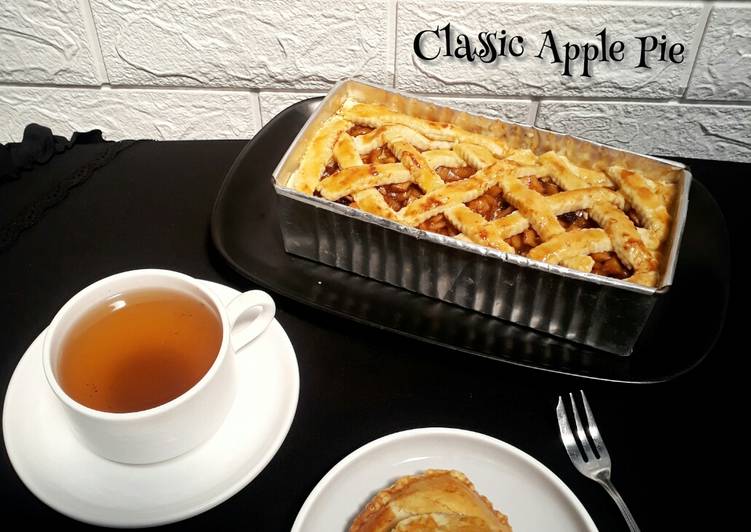 Resep 117. Classic Apple Pie yang Enak Banget