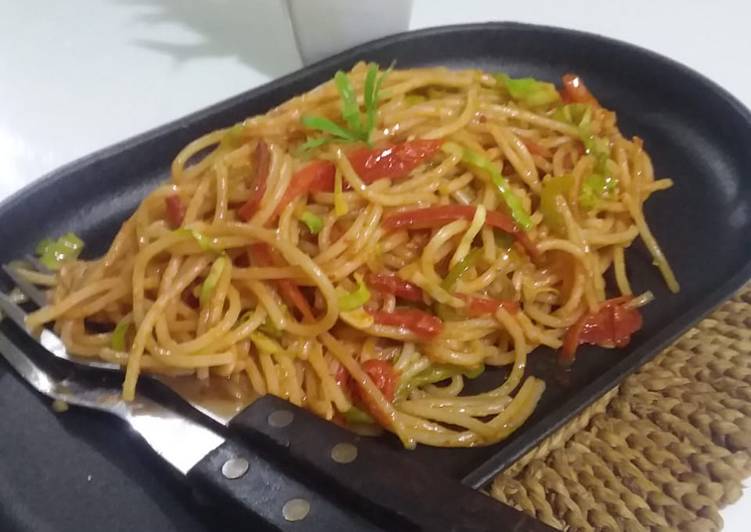 Easiest Way to Prepare Any-night-of-the-week Vegetable spaghetti