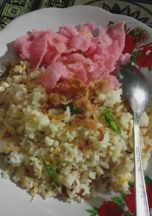 Foto resep Nasi goreng ala kadarnya,nyamii😋