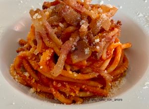 Foto di BUCATINI ALL’AMATRICIANA