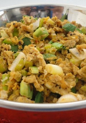 A picture of Spring Onion Scrambled Eggs.