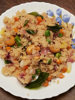 A picture of Vegetable rava upma.