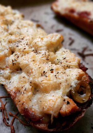 Foto principal de Paninis de pollo con aceitunas