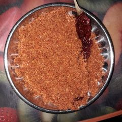A picture of Garlic chutney.