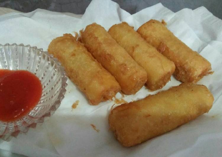 Lumpia/Resoles isi Ayam