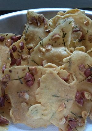 Foto resep Peyek kacang mudah
