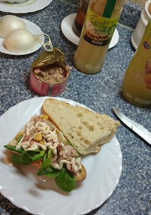 Foto principal de Medianoche de canónigos y atún🌮