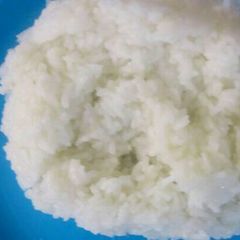 A picture of Boiled rice.