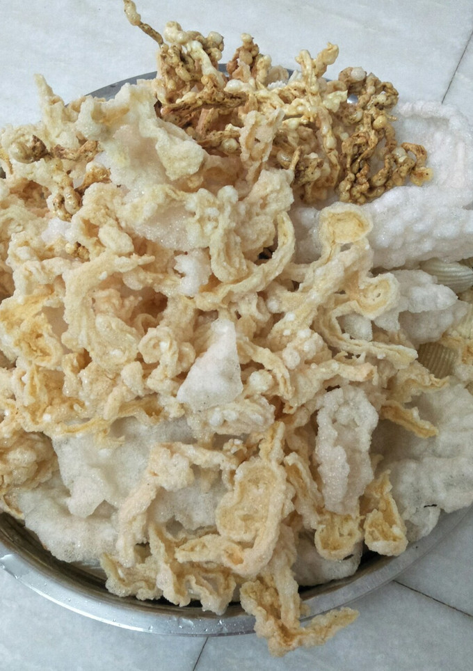 સાબુદાણા બટાકા ના ઘુચરા (Sabudana Potato Ghuchra Recipe In Gujarati) રેસીપી મુખ્ય ફોટો