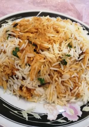 صورة لوصفة صينية رز مع دجاج بالكاري