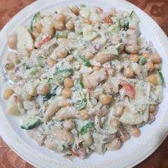 A picture of Aloo Chana Chat.