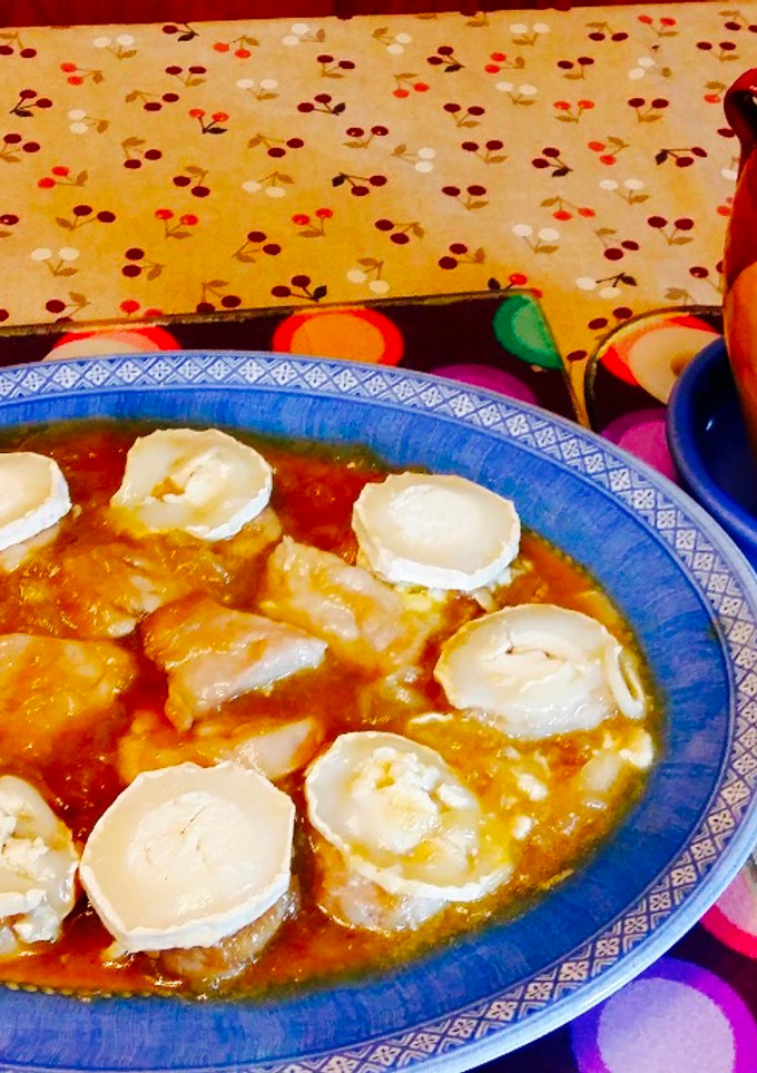 Una foto de Solomillo de cerdo queso de cabra y miel