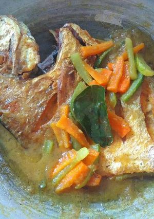 Foto resep Ikan Bumbu Acar Kuning