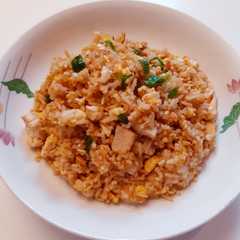 A picture of #631 nasgor ayam cabe ijo.