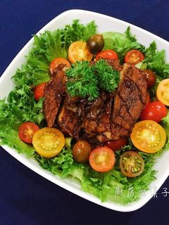 醬燒里肌沙拉 的食譜成品照片