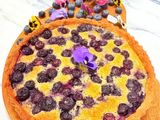 Blueberry tart with almond filling